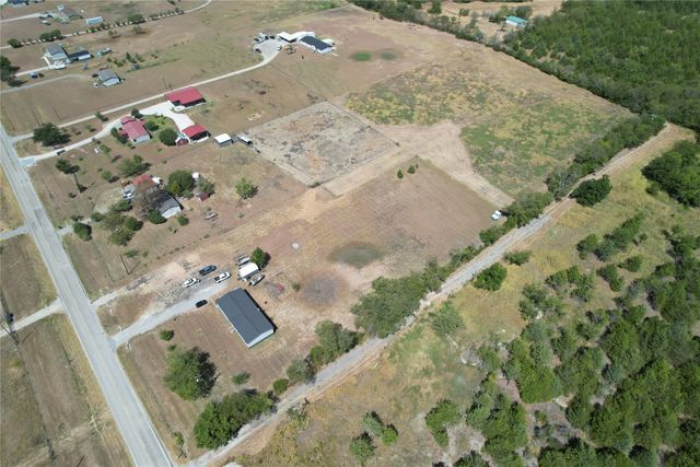 8701 Fm 697, Whitewright, TX 75491