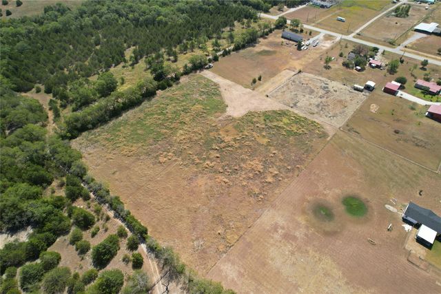 8701 Fm 697, Whitewright, TX 75491