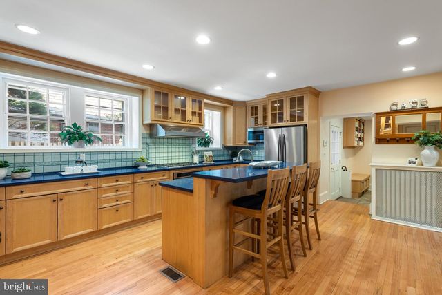 621 PEMBROKE RD, Bryn Mawr, PA 19010