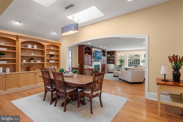 621 PEMBROKE RD, Bryn Mawr, PA 19010