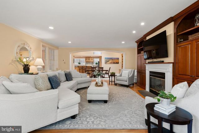 621 PEMBROKE RD, Bryn Mawr, PA 19010