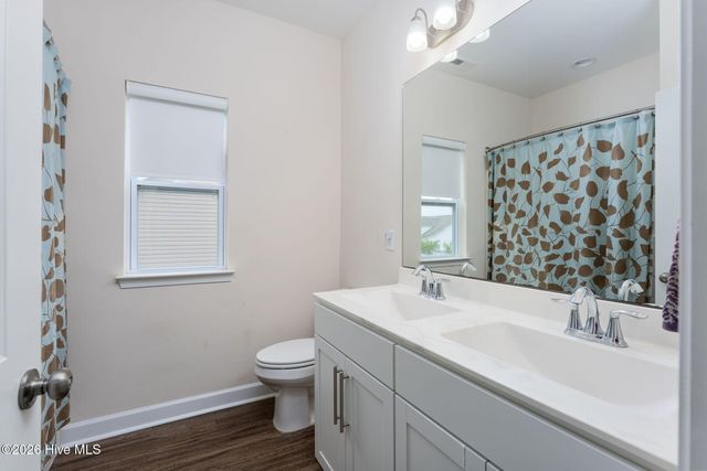 904 W Arboria Drive, Hampstead, NC 28443