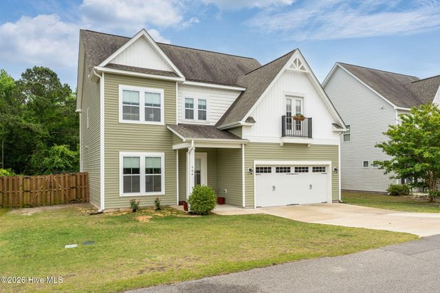 904 W Arboria Drive, Hampstead, NC 28443