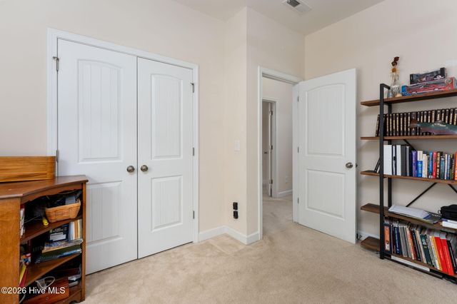 904 W Arboria Drive, Hampstead, NC 28443