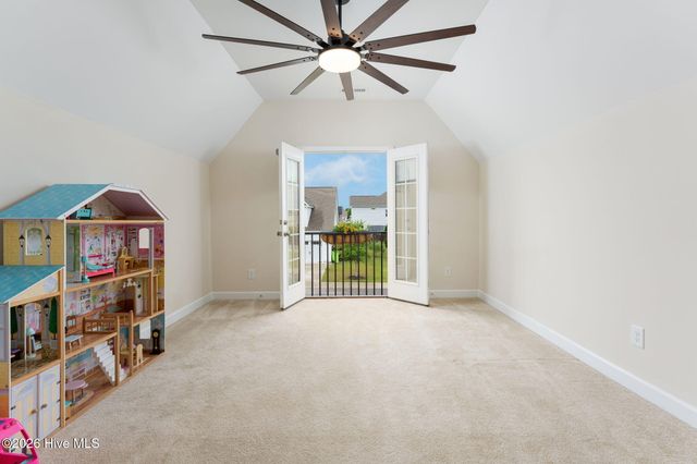 904 W Arboria Drive, Hampstead, NC 28443