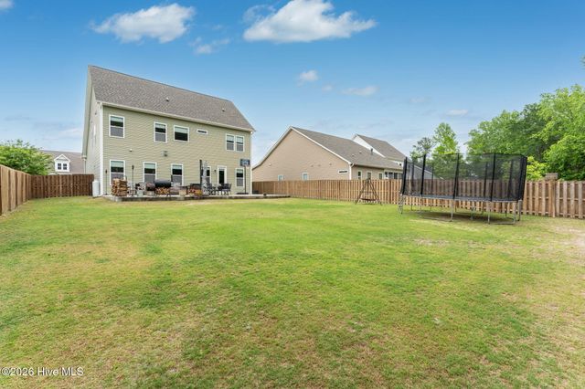 904 W Arboria Drive, Hampstead, NC 28443