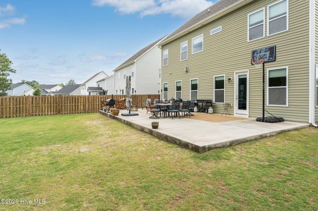 904 W Arboria Drive, Hampstead, NC 28443