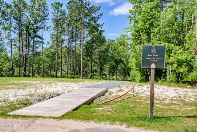 904 W Arboria Drive, Hampstead, NC 28443