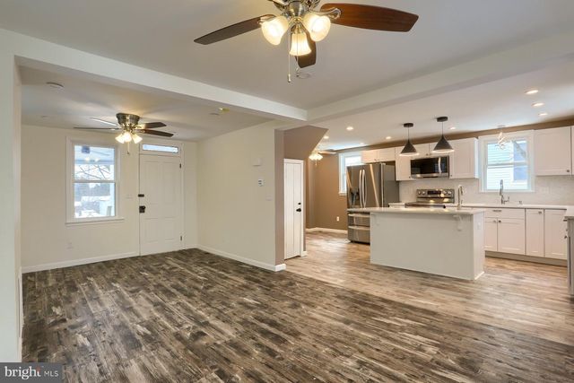 416 PENN ST, Middletown, PA 17057