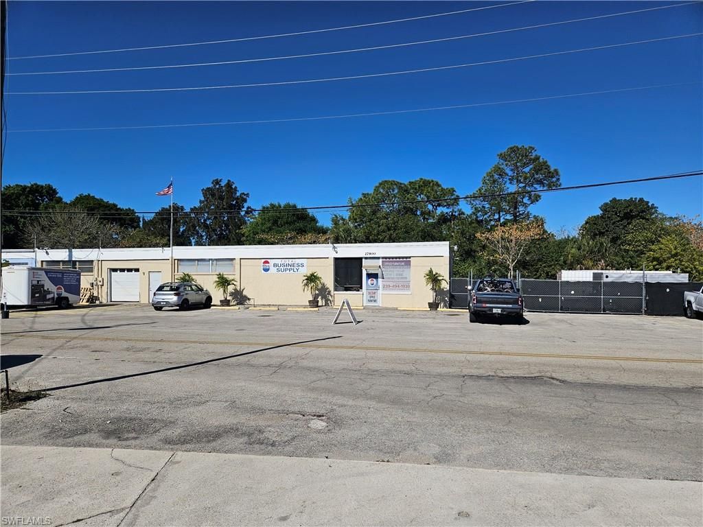 27900 Industrial ST, BONITA SPRINGS, FL 34135 — exterior
