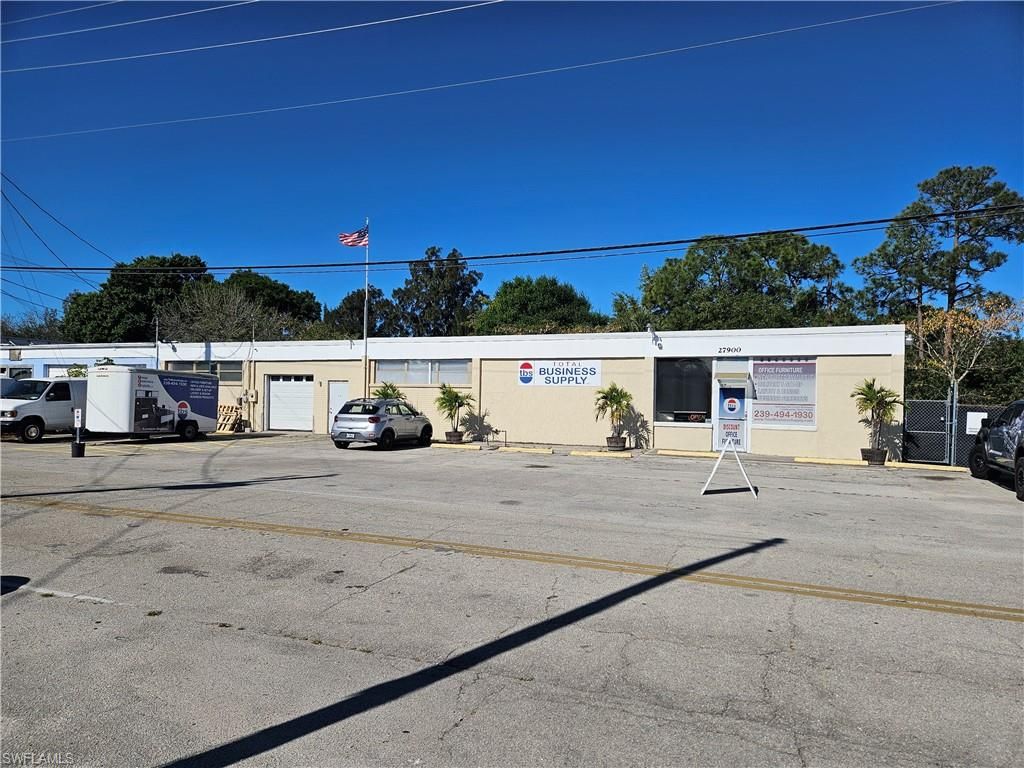 27900 Industrial ST, BONITA SPRINGS, FL 34135 — photo 2