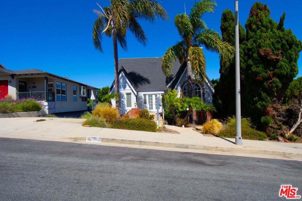 1334 W 17th Street, Los Angeles, CA 90732 — exterior