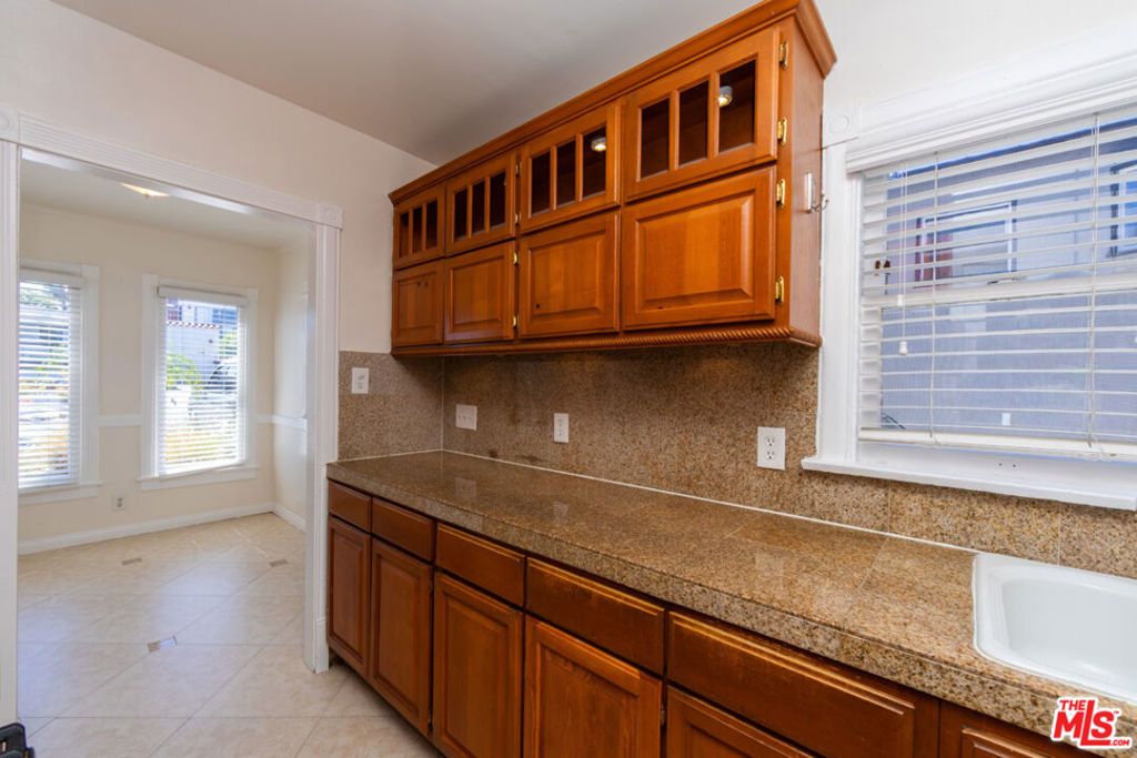 1334 W 17th Street, Los Angeles, CA 90732 — photo 5