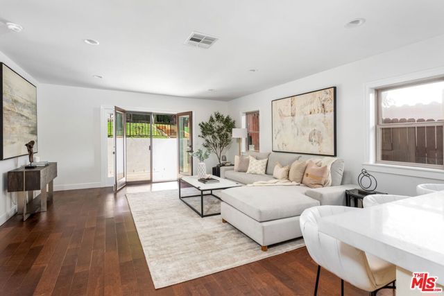 1945 Fairburn Avenue, Los Angeles, CA 90025