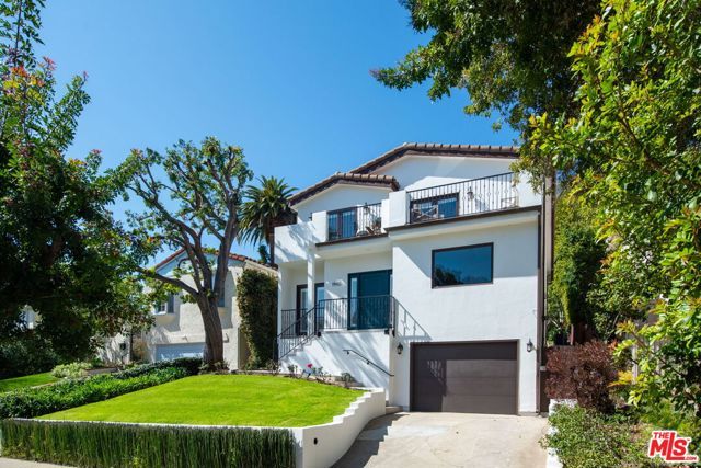 1945 Fairburn Avenue, Los Angeles, CA 90025
