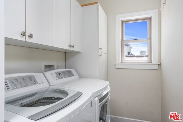 1945 Fairburn Avenue, Los Angeles, CA 90025