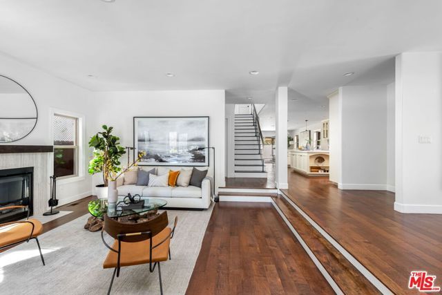 1945 Fairburn Avenue, Los Angeles, CA 90025
