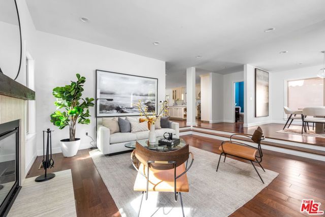 1945 Fairburn Avenue, Los Angeles, CA 90025
