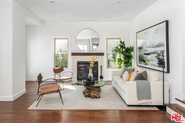 1945 Fairburn Avenue, Los Angeles, CA 90025