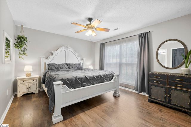 247 W Pheasant Hill Drive, Duncan, SC 29334