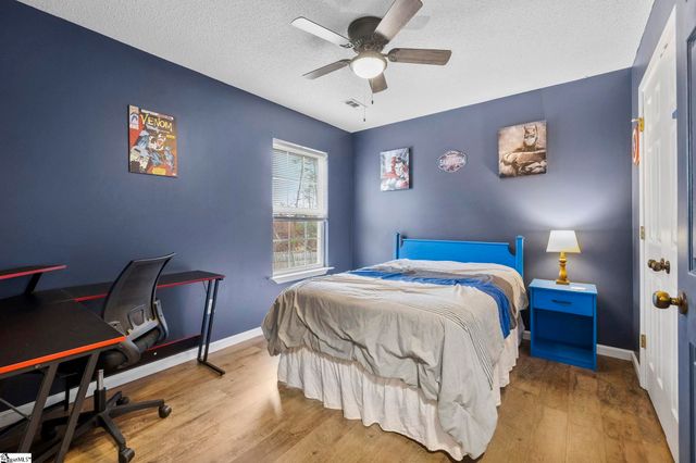 247 W Pheasant Hill Drive, Duncan, SC 29334