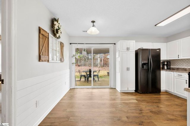 247 W Pheasant Hill Drive, Duncan, SC 29334