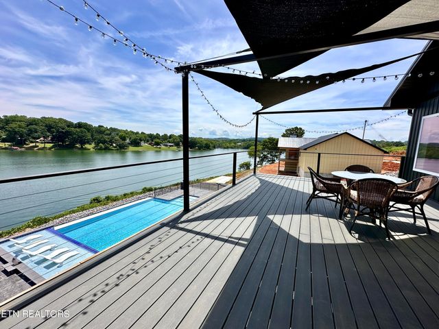 162 Lakeshore Bay Rd, Jefferson City, TN 37760