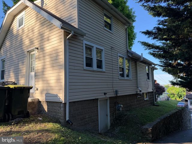 494 GRANT AVE, Willow Grove, PA 19090