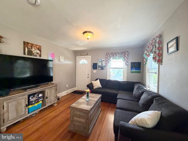 494 GRANT AVE, Willow Grove, PA 19090