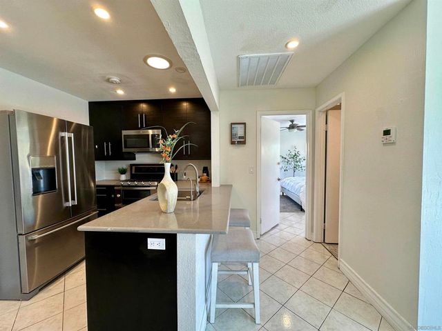 8665 Hillery, San Diego, CA 92126