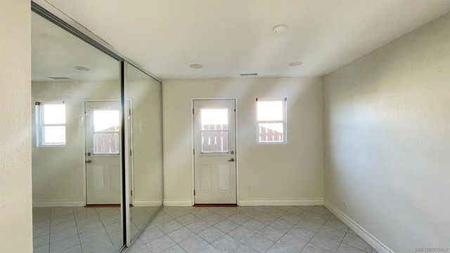 8665 Hillery, San Diego, CA 92126