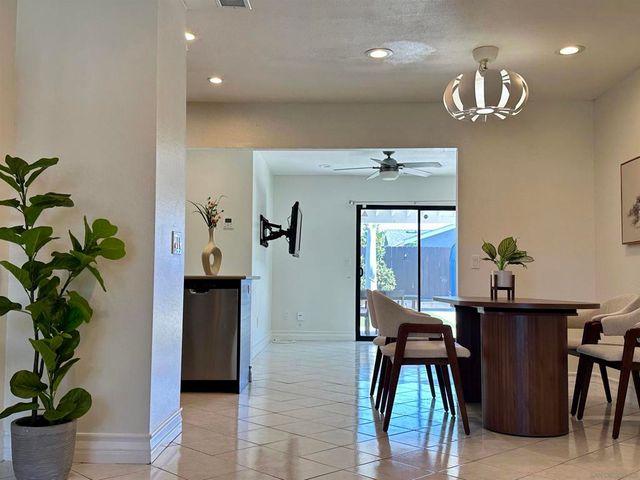 8665 Hillery, San Diego, CA 92126