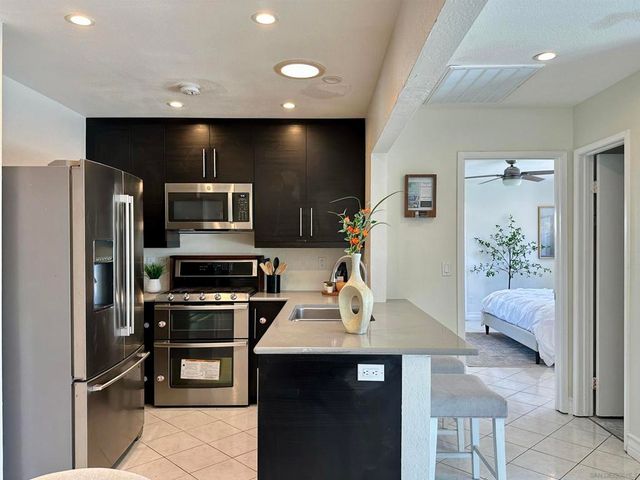 8665 Hillery, San Diego, CA 92126