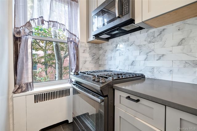 601 Pelham Parkway N 315, Bronx, NY 10467