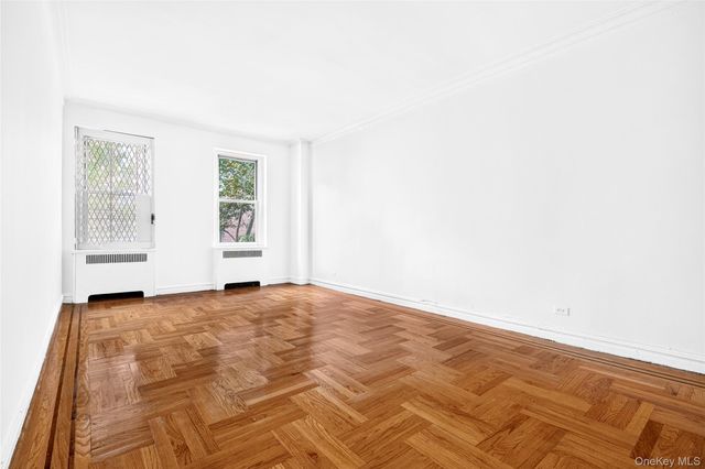 601 Pelham Parkway N 315, Bronx, NY 10467