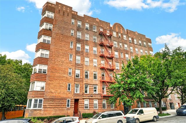 601 Pelham Parkway N 315, Bronx, NY 10467