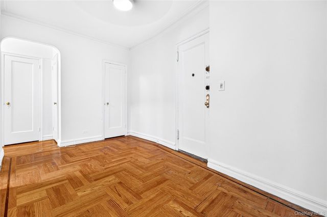 601 Pelham Parkway N 315, Bronx, NY 10467