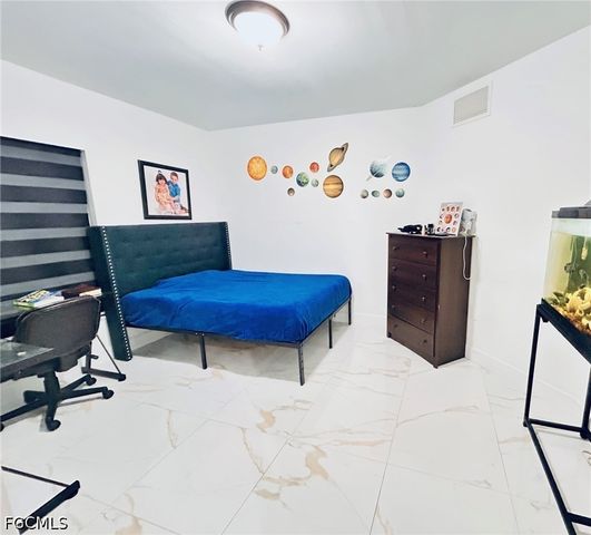 3201 NW 2nd PL, Cape Coral, FL 33993