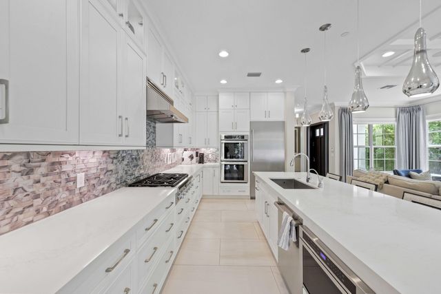 957 Sweetwater Lane, Boca Raton, FL 33431