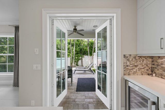 957 Sweetwater Lane, Boca Raton, FL 33431