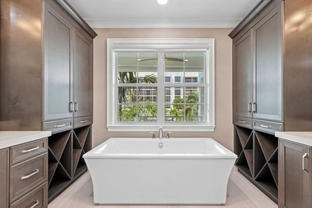 957 Sweetwater Lane, Boca Raton, FL 33431