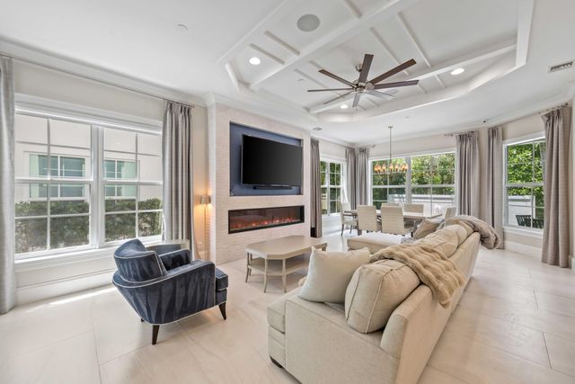 957 Sweetwater Lane, Boca Raton, FL 33431