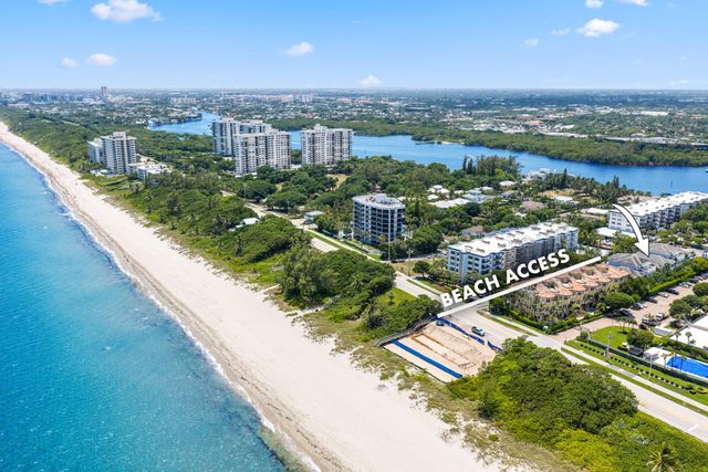 957 Sweetwater Lane, Boca Raton, FL 33431