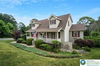 2300 Woodridge Terrace, Easton, PA 18045