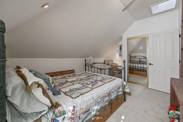 250 E Chestnut Court, Visalia, CA 93292