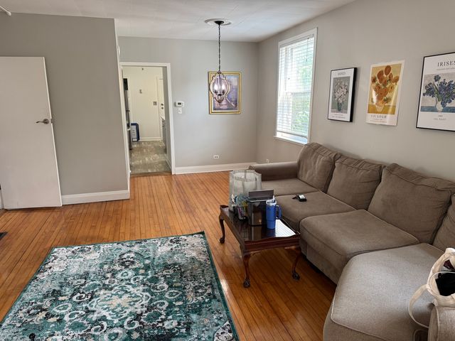 116 E Quincy Street 1, Riverside, IL 60546