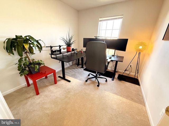 16636 BARGE CIR, Woodbridge, VA 22191