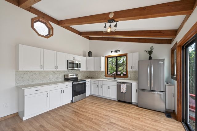 801 Newton Road, Vernon, VT 05354