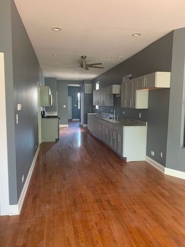 3446 W Jackson Boulevard, Chicago, IL 60624