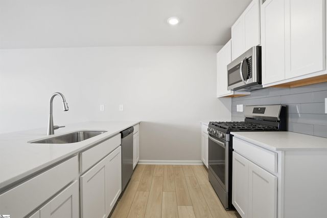 3116 Whispering Willow Court, Inman, SC 29349